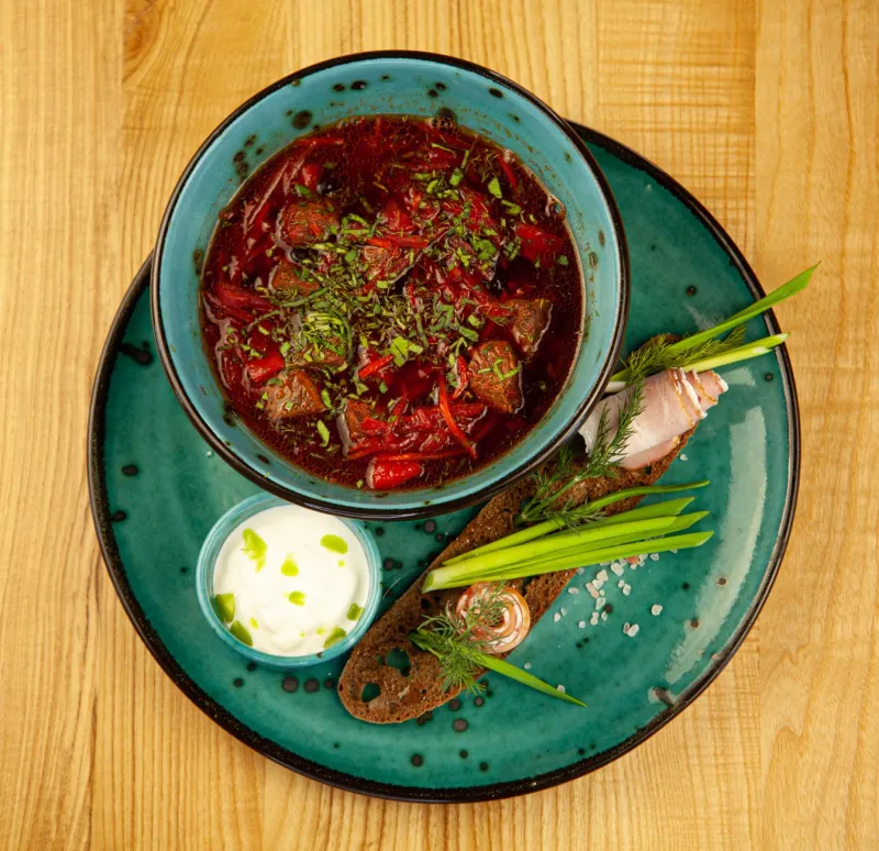 Fasting at the Table of a Nation That Never Stops Eating: Polish Orthodox Lent in Modern America